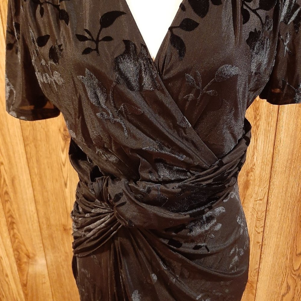 Elensa Black Evening Dress (Medium) - Picture 2 of 10